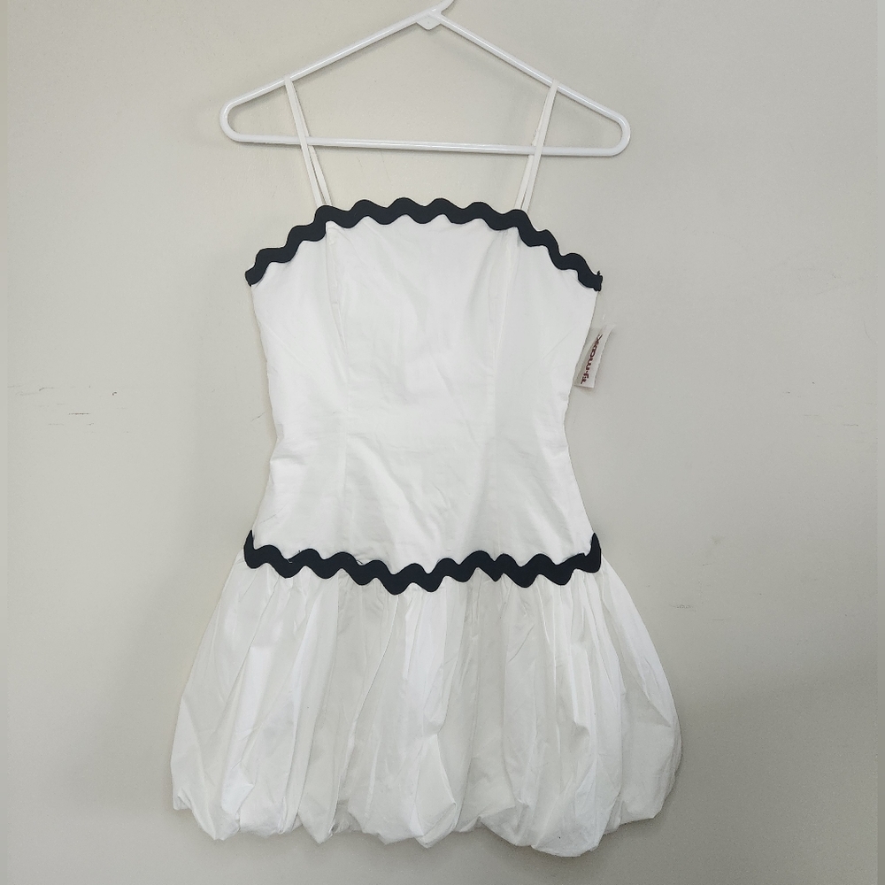 Women's Bubble Skirt Dress Sz Small NWT